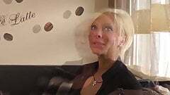 heisse blondierte  erste Porno