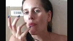 Grandiose Sexsklavin Deutscher Lustsklave flachgelegt und Saft auf Fötzchen 3