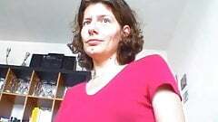 Deutsch erfahren spielt mit ihren Muschi