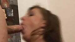 Deutsche Escorts bekommt facefucked an benutzt